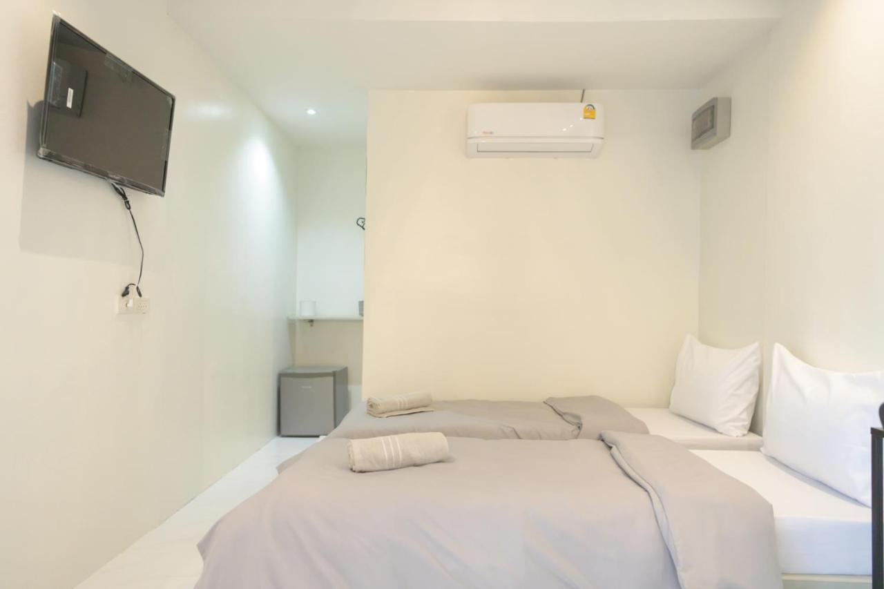 Hotel Nap77 Salaya Extérieur photo